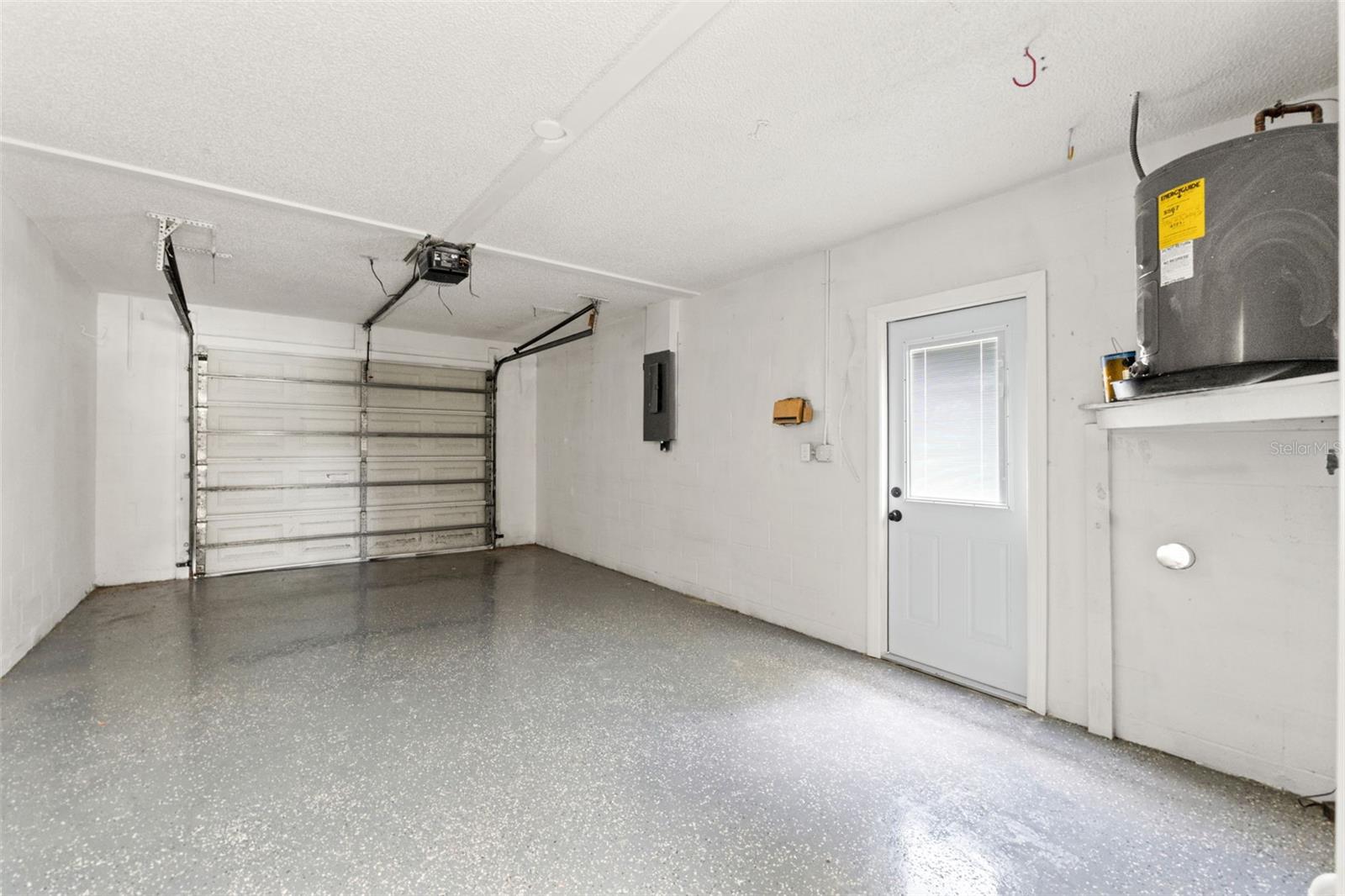 HUDSON BEACH ESTATES - Residential