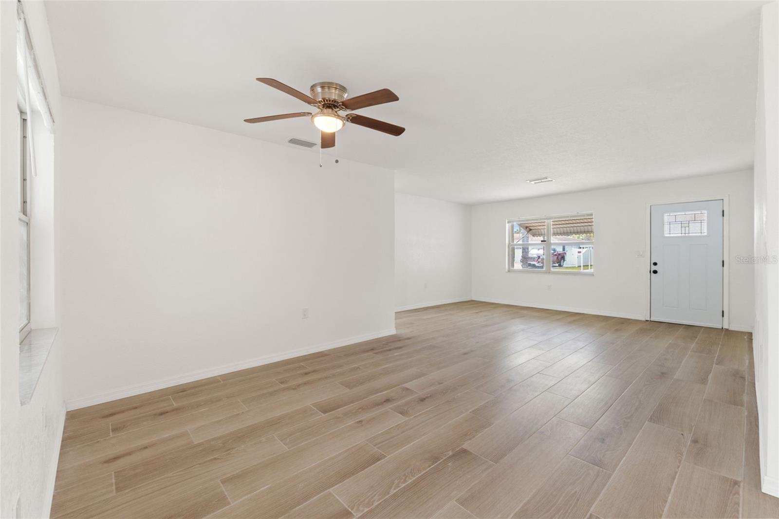 HUDSON BEACH ESTATES - Residential