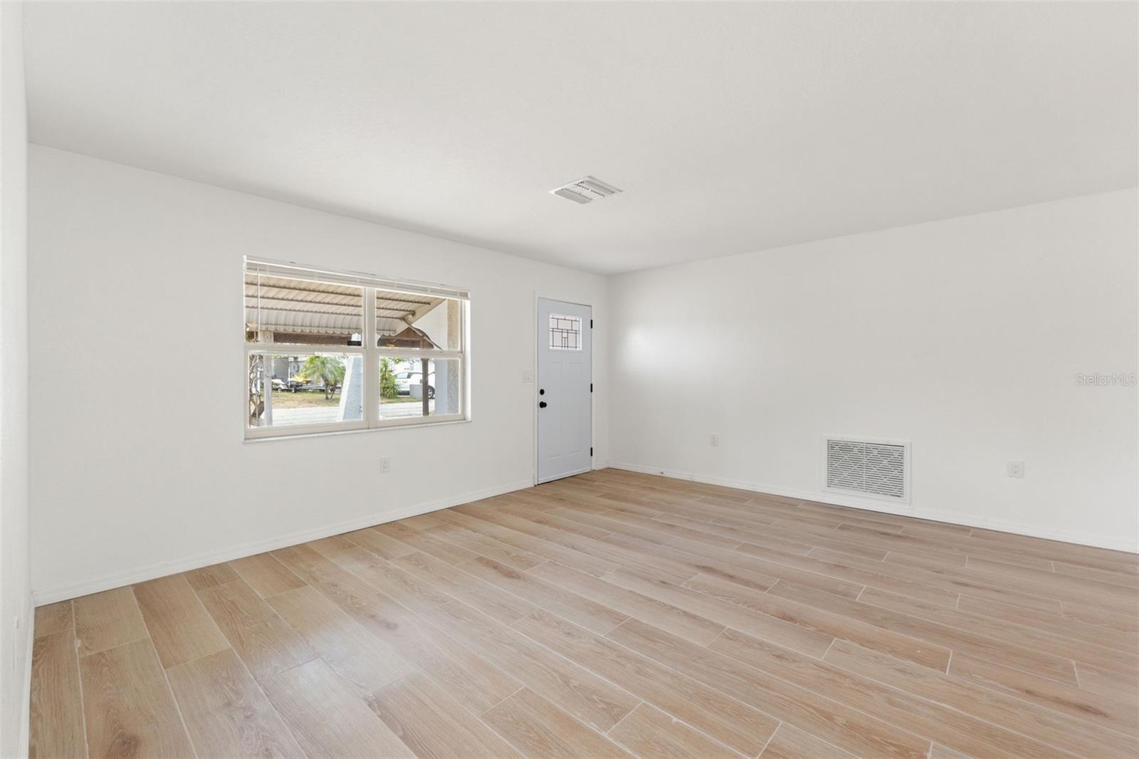 HUDSON BEACH ESTATES - Residential