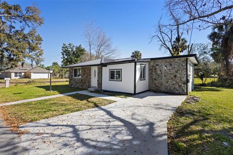 Photo of 1203 S Pomegranite Avenue, Sanford, FL 32771 (MLS # O6284520)