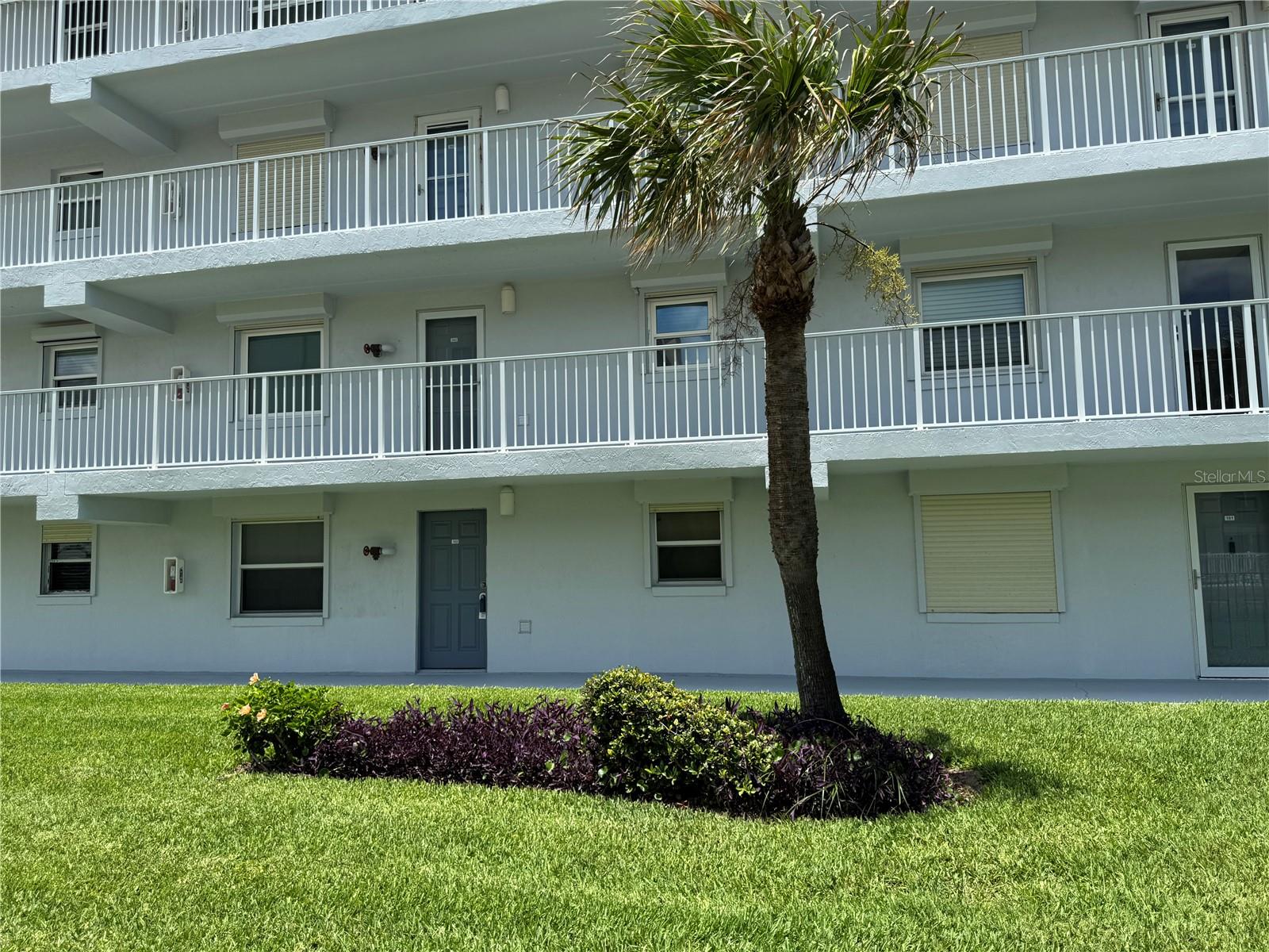 2294 OCEAN SHORE BOULEVARD 1020