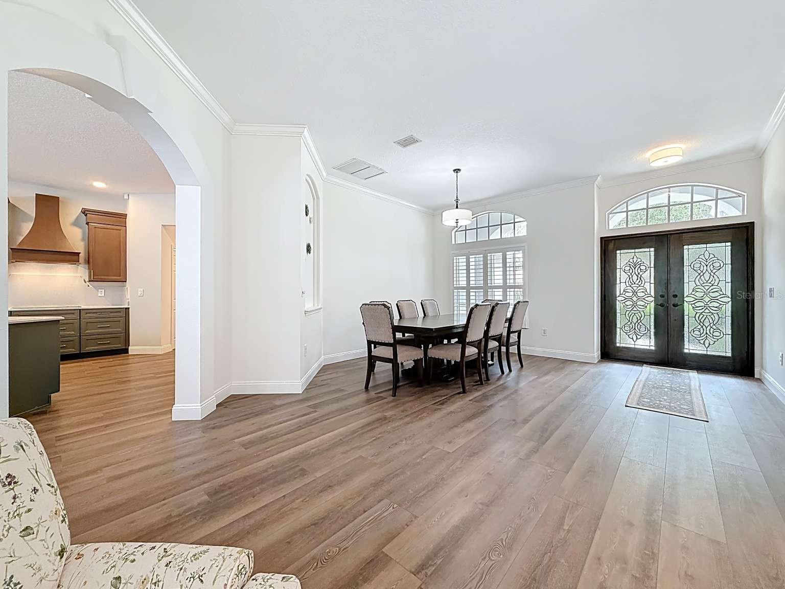 CROSS POINTE - Residential