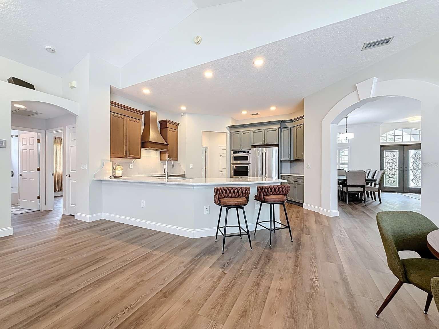 CROSS POINTE - Residential