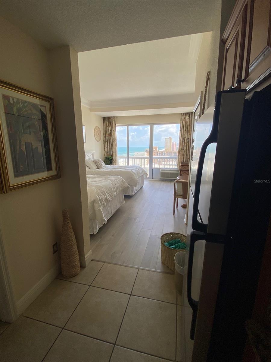 14th Flr Daytona Beach Residence & - Residential