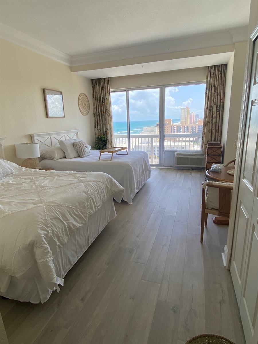 14th Flr Daytona Beach Residence & - Residential