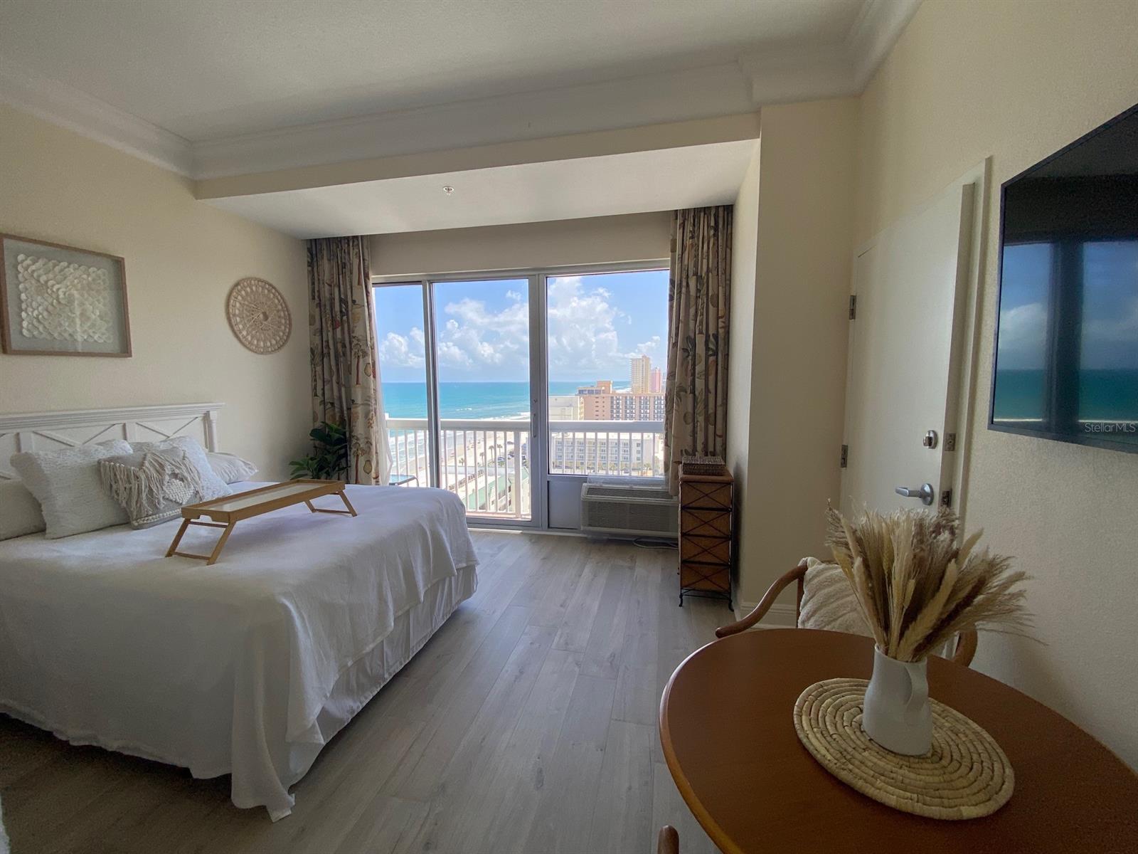 14th Flr Daytona Beach Residence & - Residential