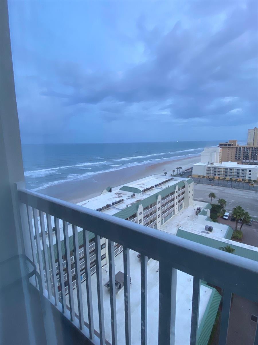 14th Flr Daytona Beach Residence & - Residential