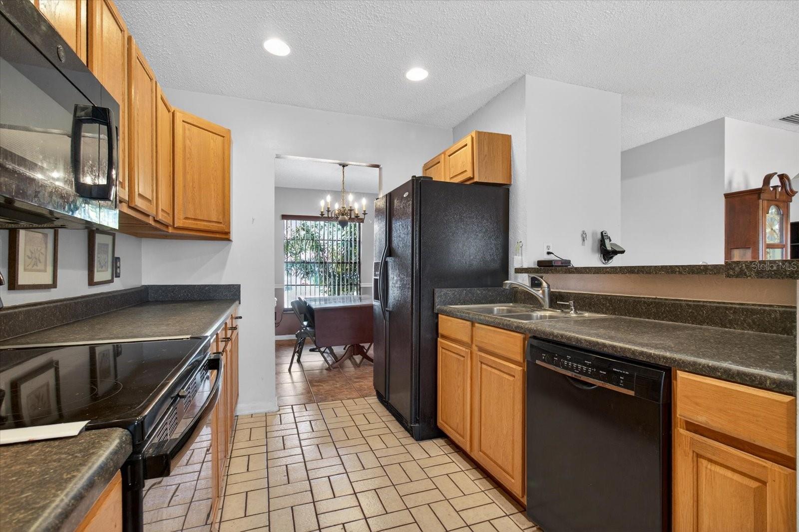 BLOOMINGDALE SEC C UNIT 3 - Residential