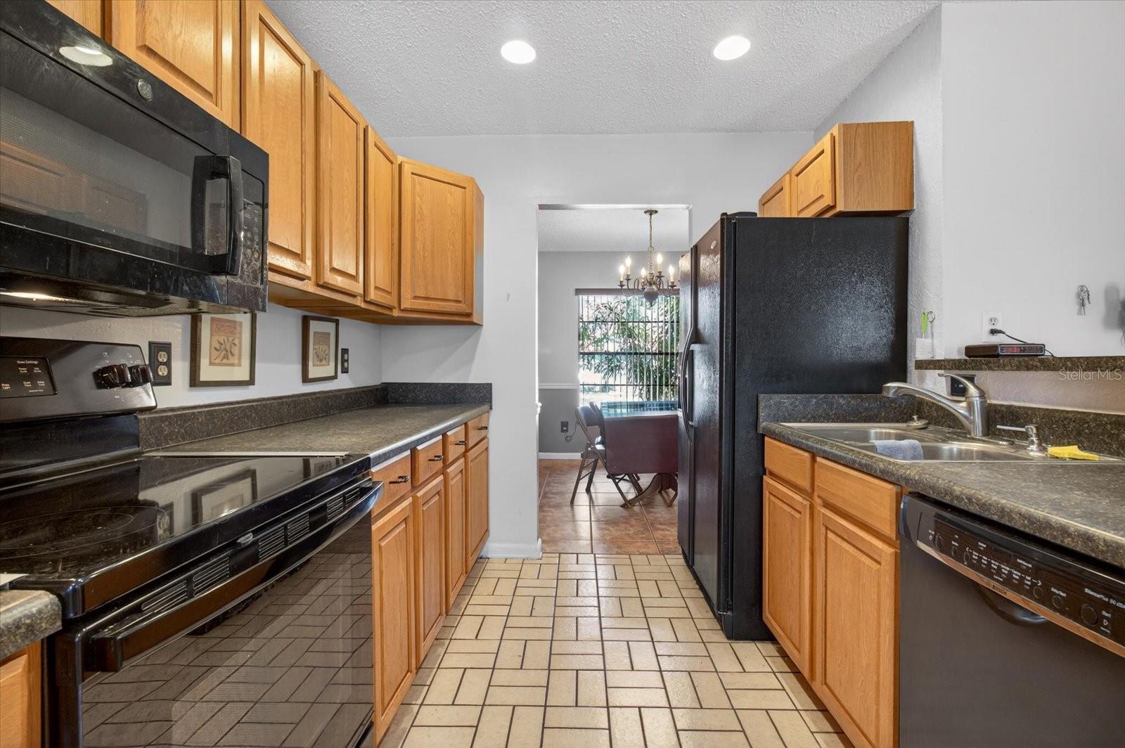 BLOOMINGDALE SEC C UNIT 3 - Residential