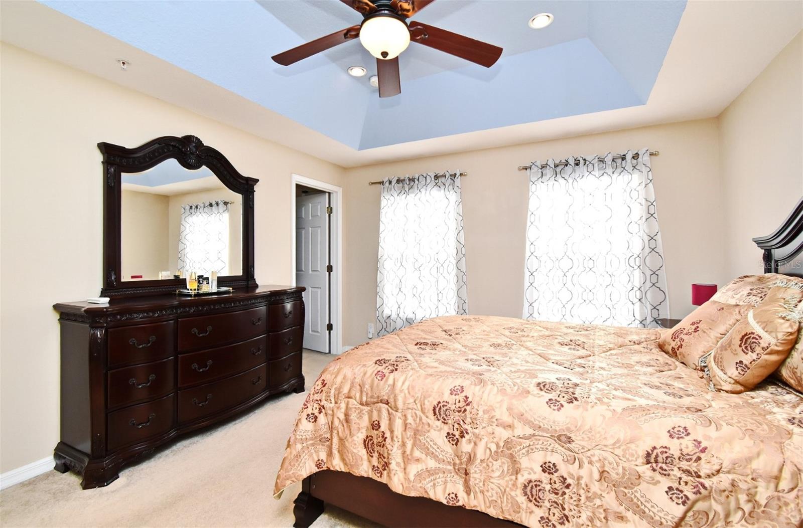 HARBOR WINDS - Residential