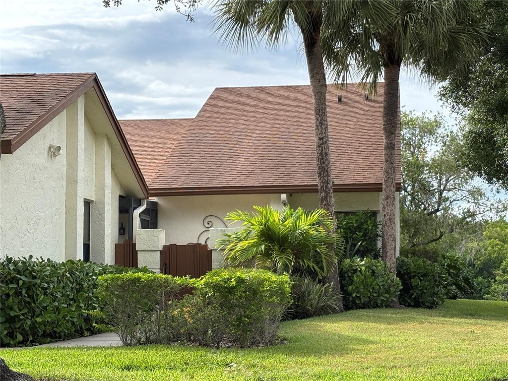 Photo of 14837 Feather Cove Lane #45, Clearwater, FL 33762 (MLS # TB8543150)