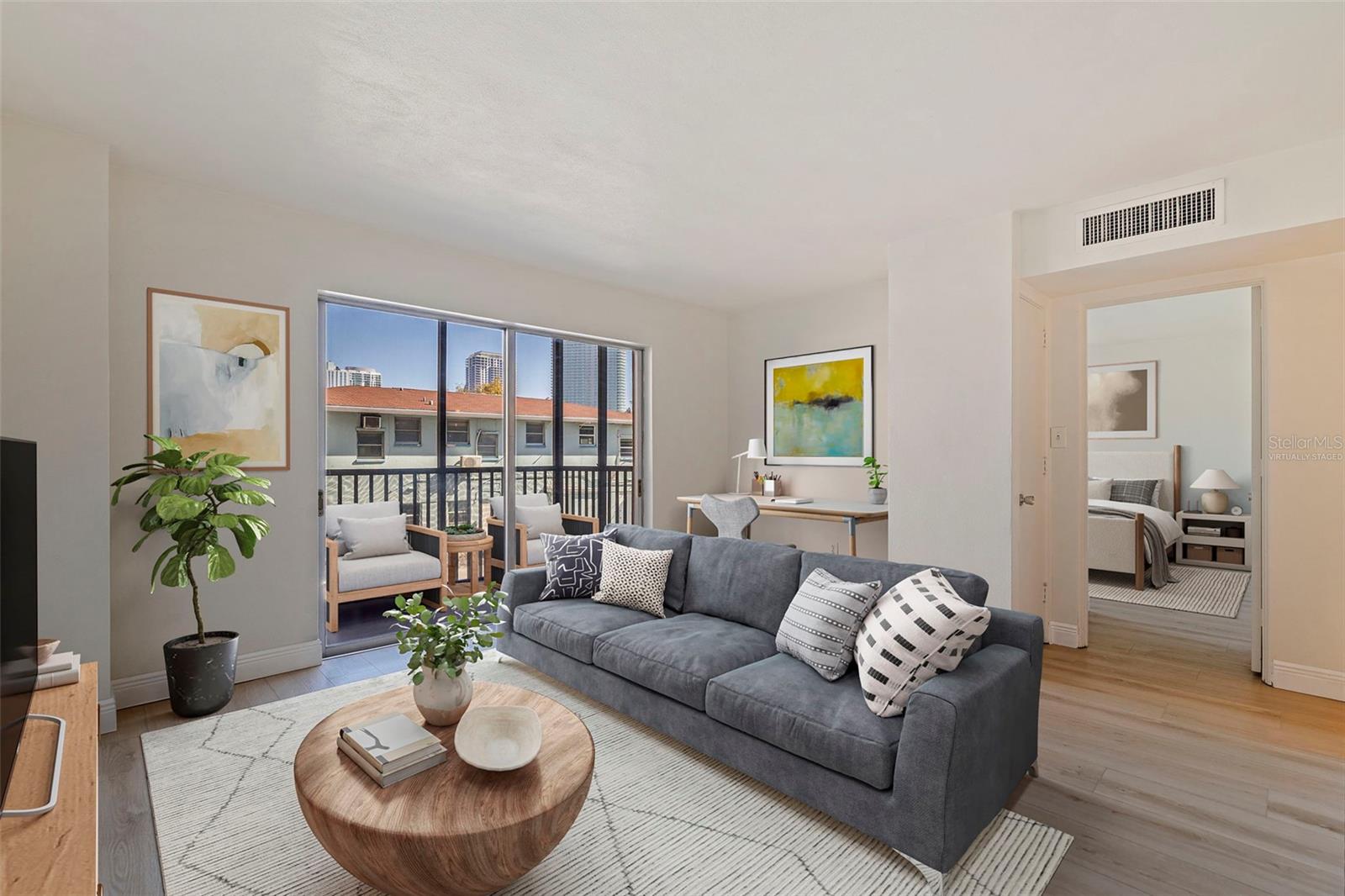 LAKE PALMS APTS CO-OP - Residential