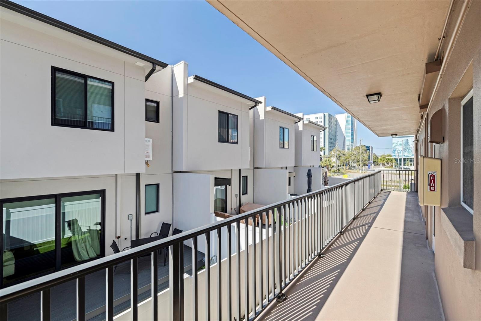 LAKE PALMS APTS CO-OP - Residential