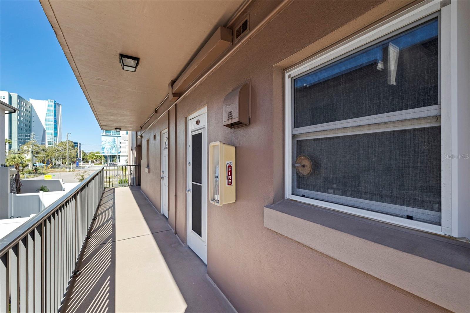 LAKE PALMS APTS CO-OP - Residential