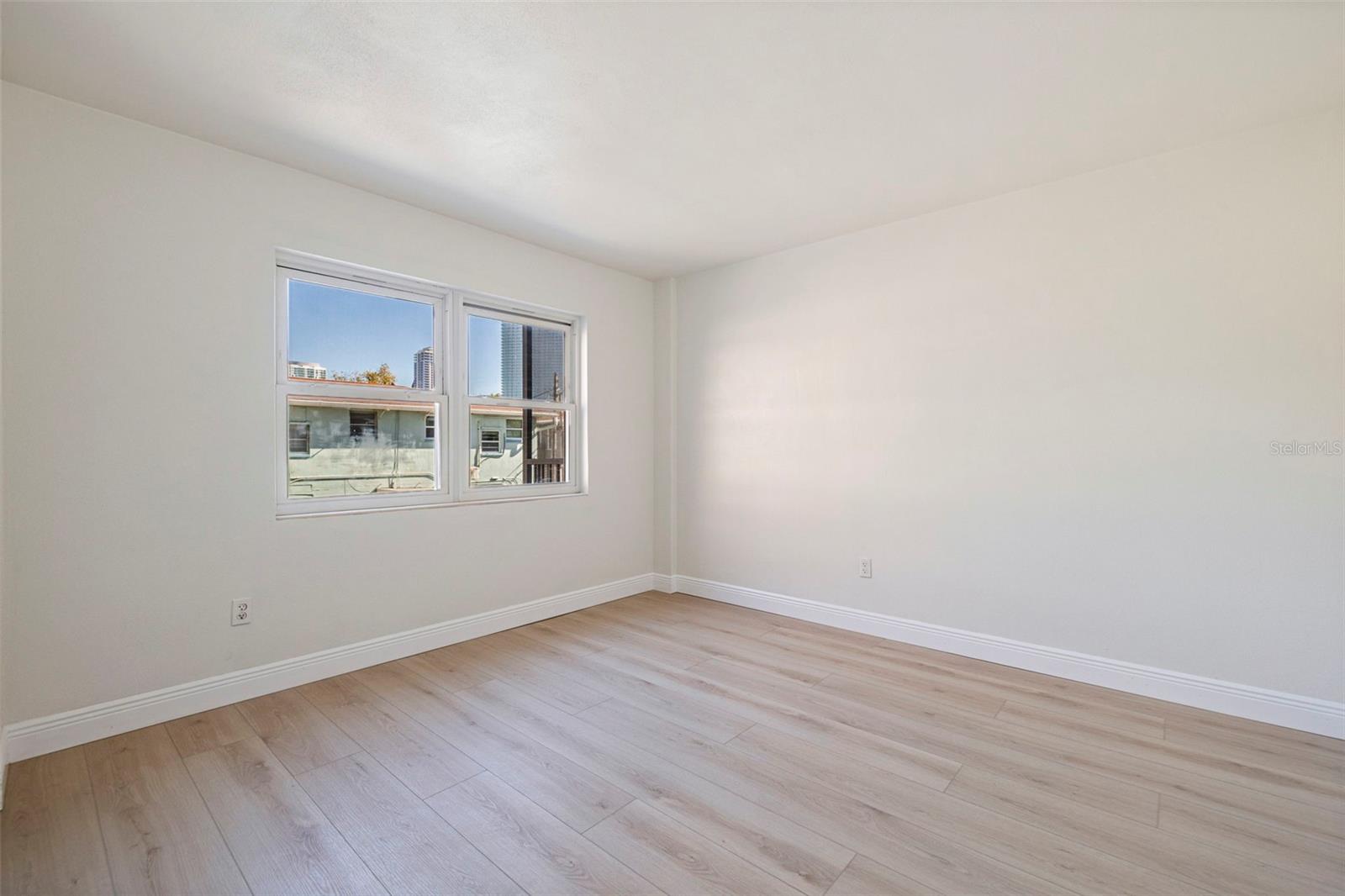 LAKE PALMS APTS CO-OP - Residential