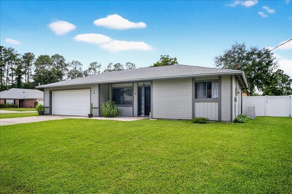 Photo of 1 Brunett Lane, Palm Coast, FL 32137 (MLS # FC312740)
