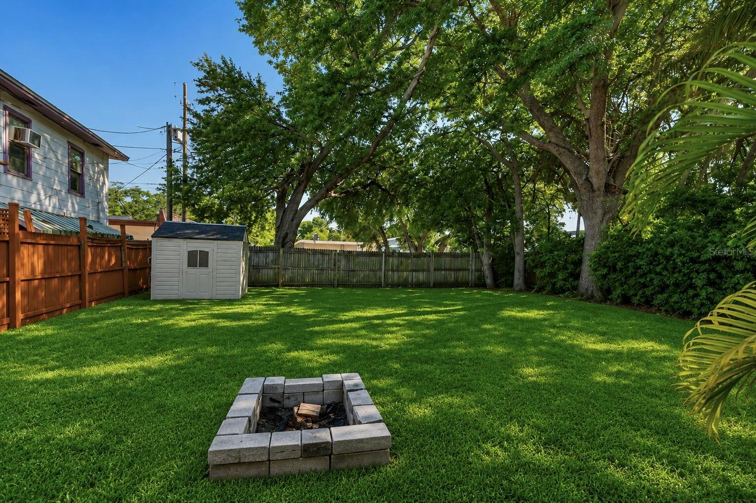 SUNSHINE PARK - Residential