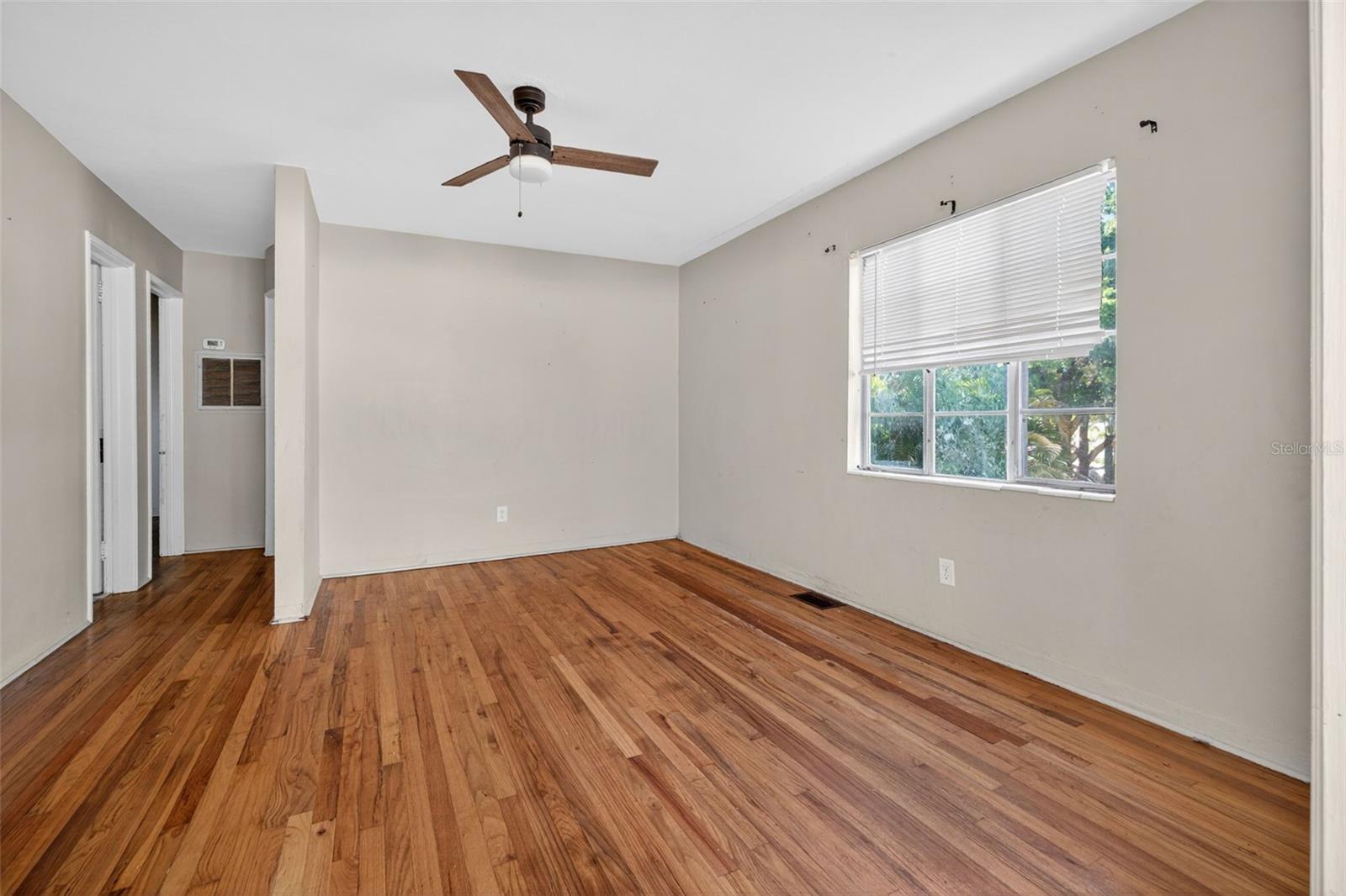 SUNSHINE PARK - Residential