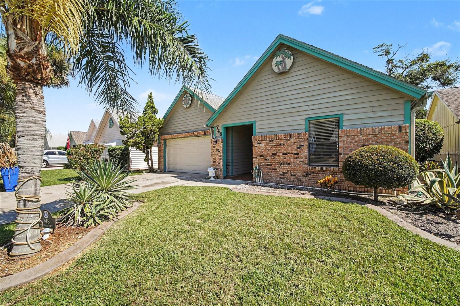 748 PINE SHORES CIRCLE