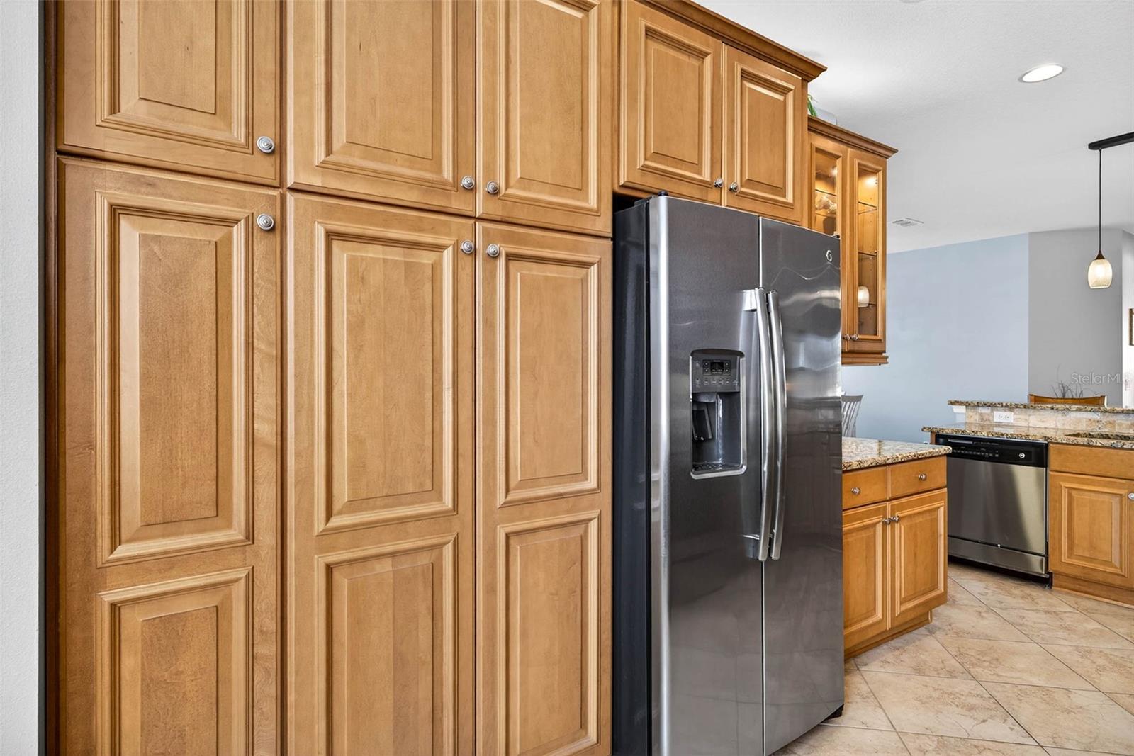 VALENCIA LAKES TR MM PH - Residential