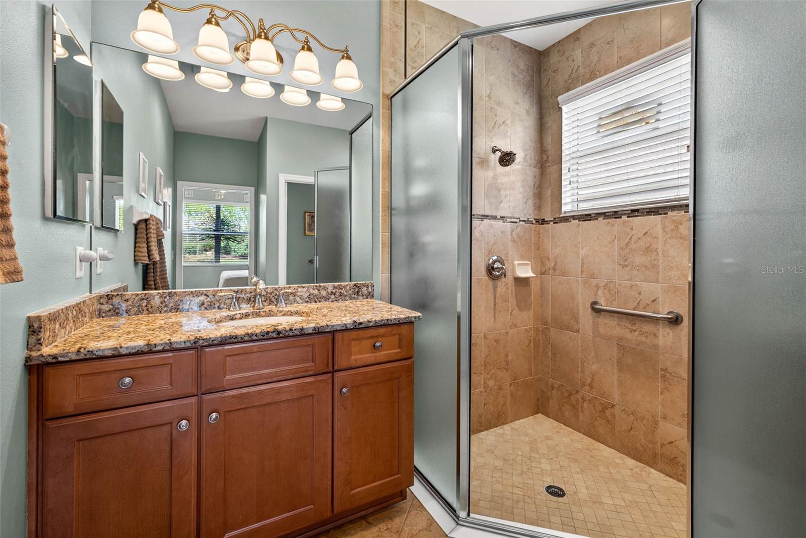 VALENCIA LAKES TR MM PH - Residential