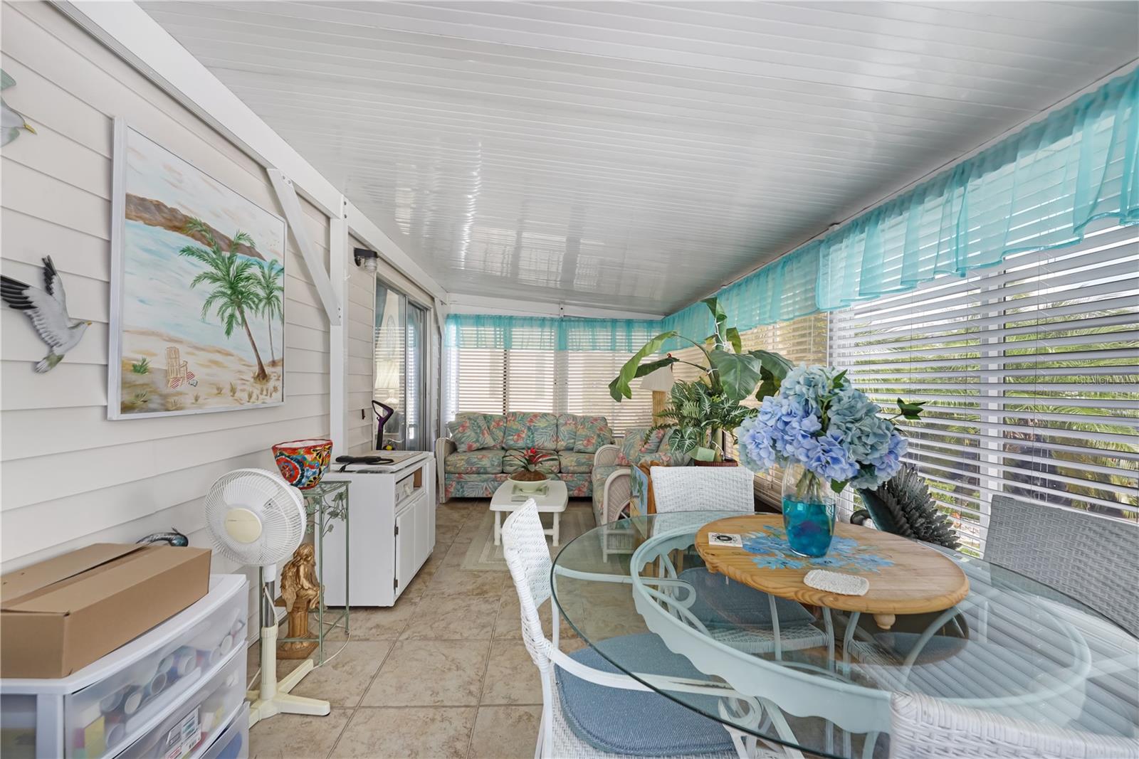 MAPLE LEAF ESTATES - Residential