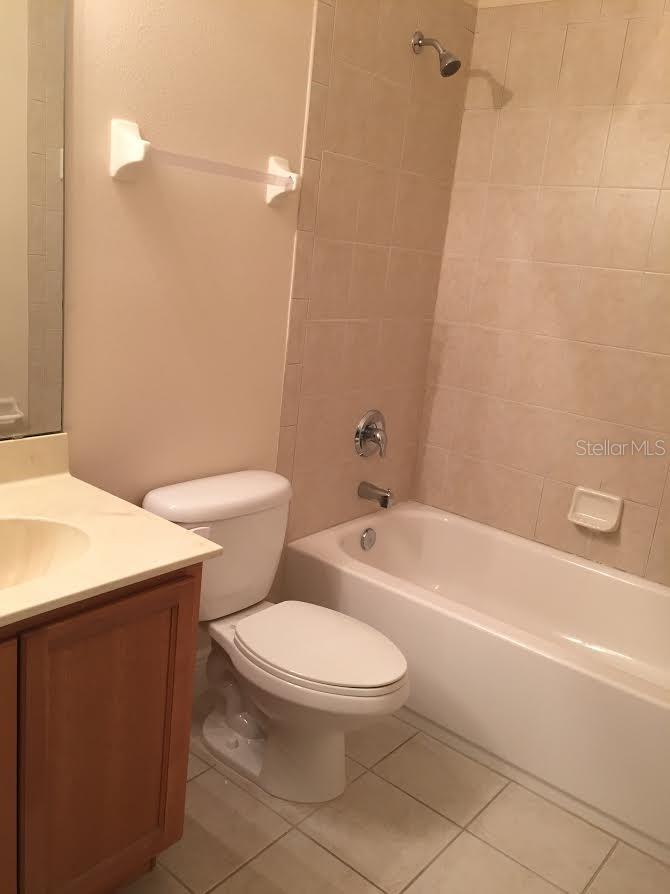 LAGO BUENDIA PH 1 - Residential Lease