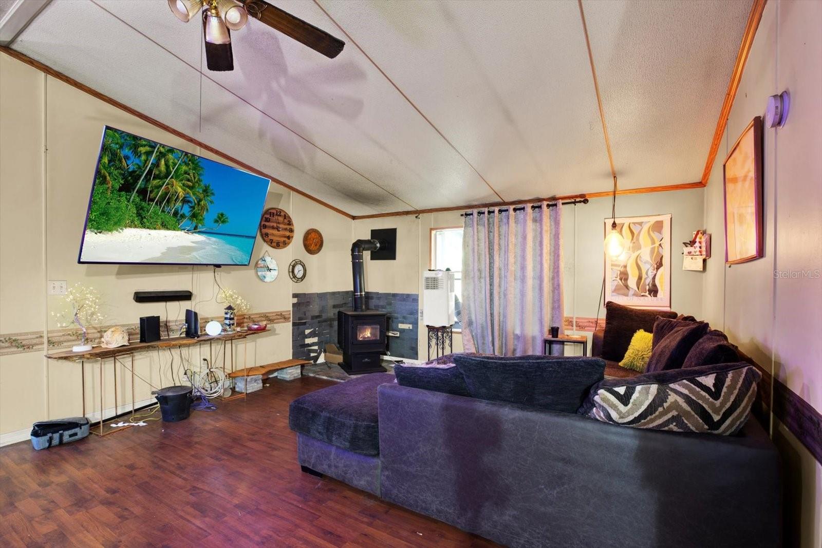 ZEPHYRYHILLS COLONY CO LANDS - Residential