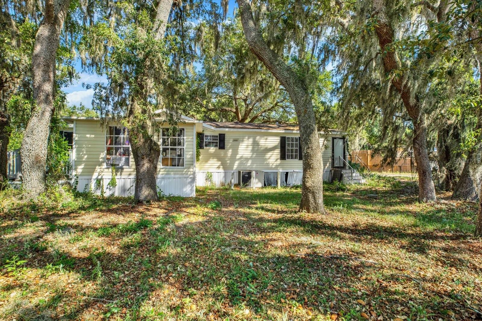 ZEPHYRYHILLS COLONY CO LANDS - Residential