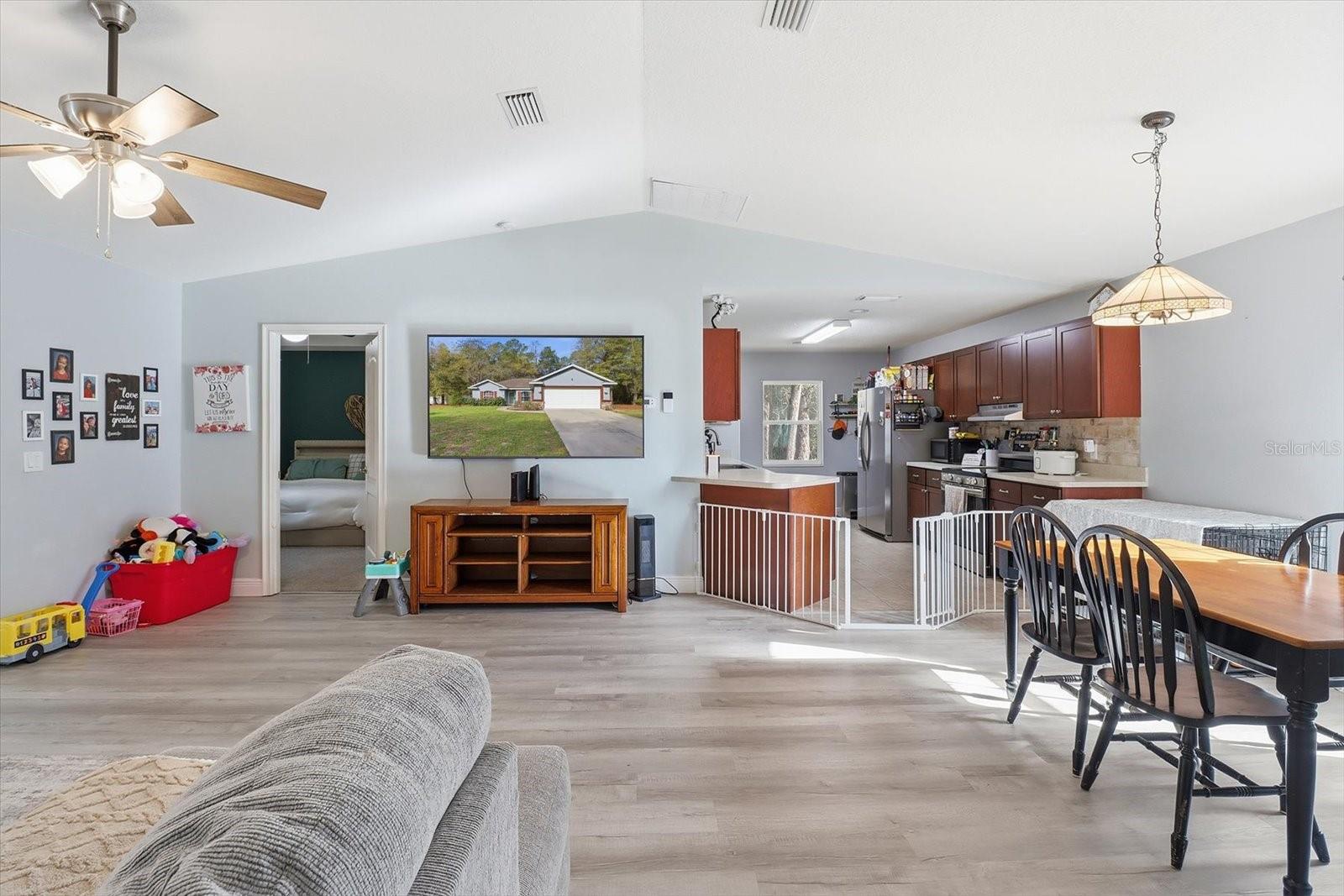 INVERNESS HIGHLANDS NORTH - Residential