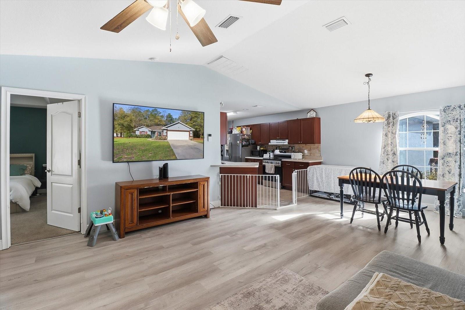 INVERNESS HIGHLANDS NORTH - Residential