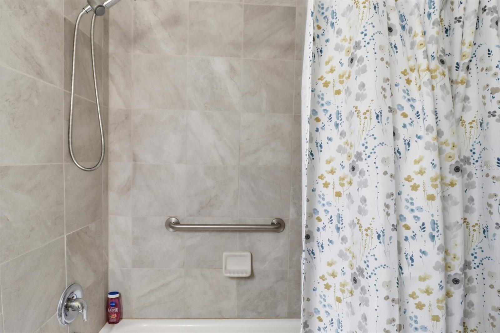 INVERNESS HIGHLANDS NORTH - Residential