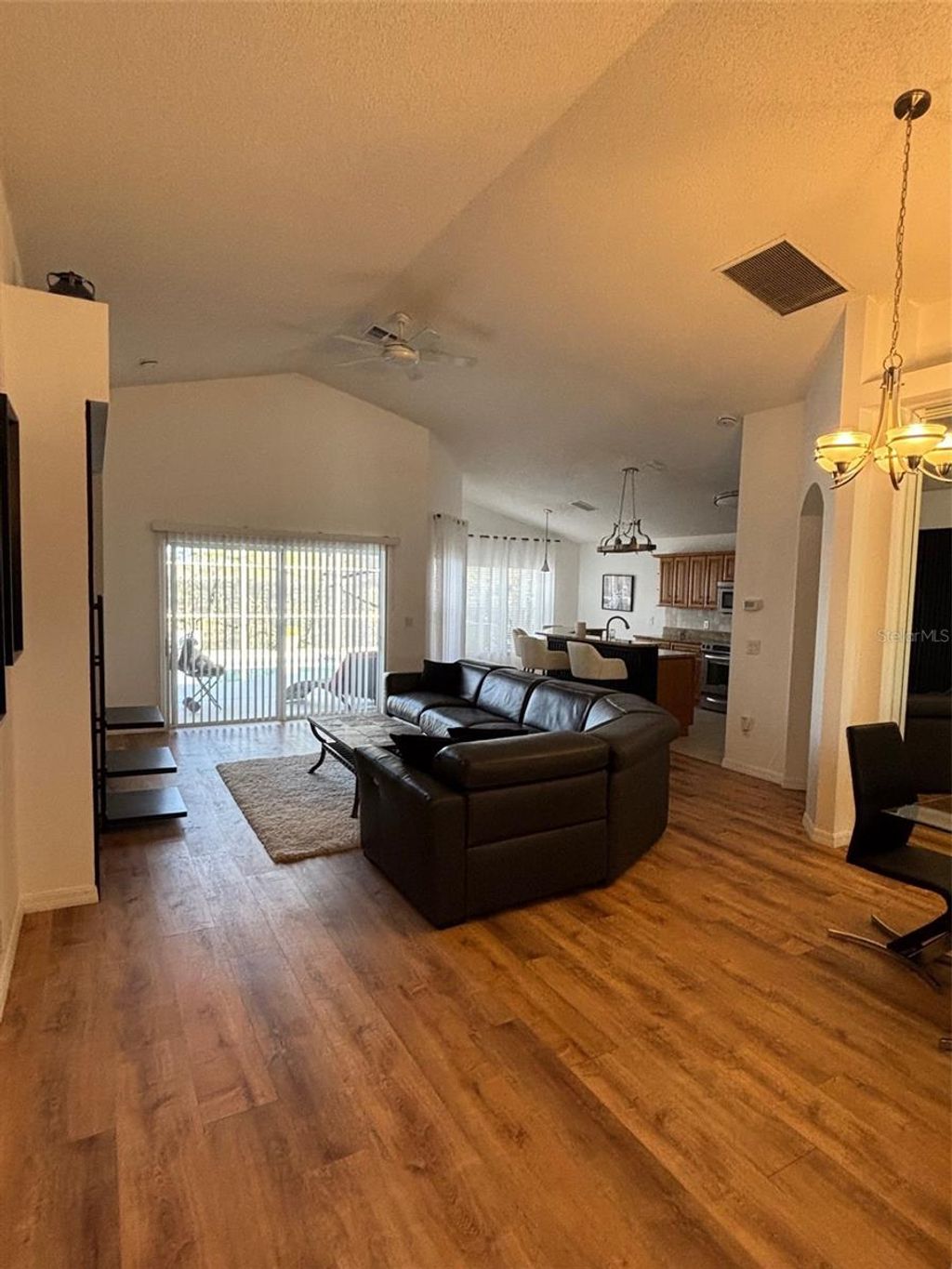 Photo of 2835 Crane Trace Circle, Orlando, FL 32837 (MLS # O6385659)