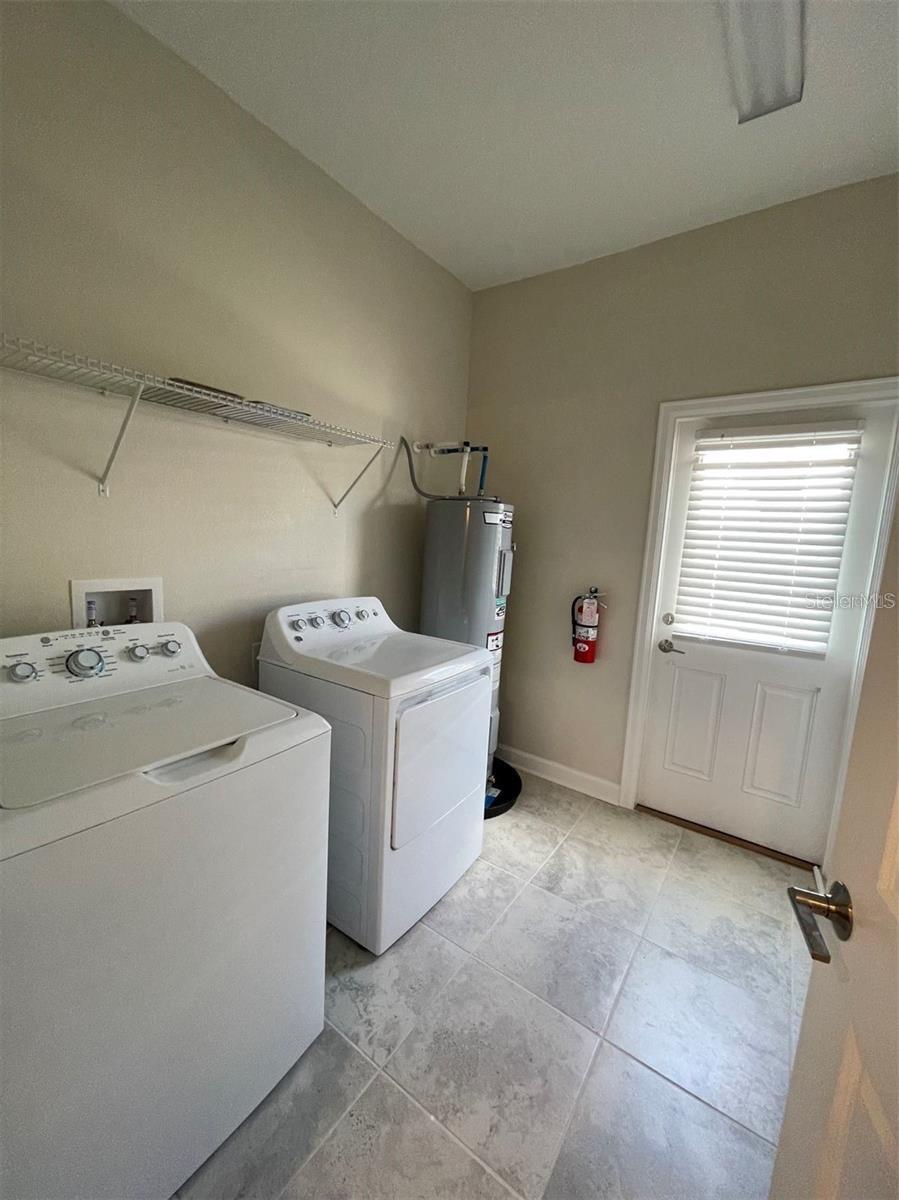 STOREY GROVE - Residential Lease