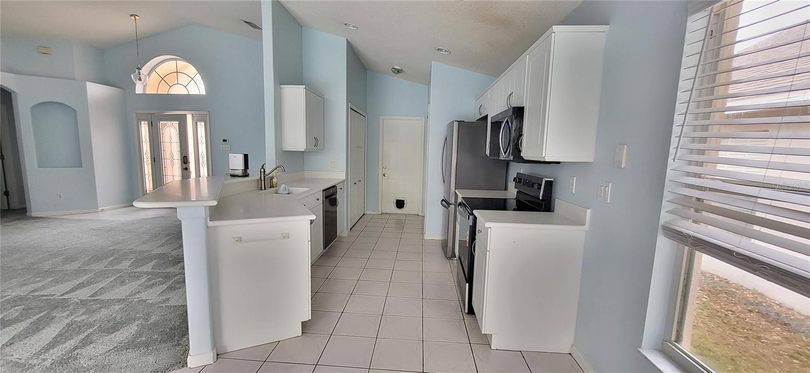 WESTON HILLS SUB - Residential