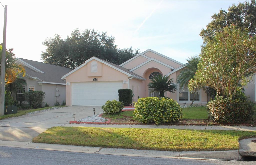 Photo of 15730 Autumn Glen Avenue, Clermont, FL 34714 (MLS # O6374792)