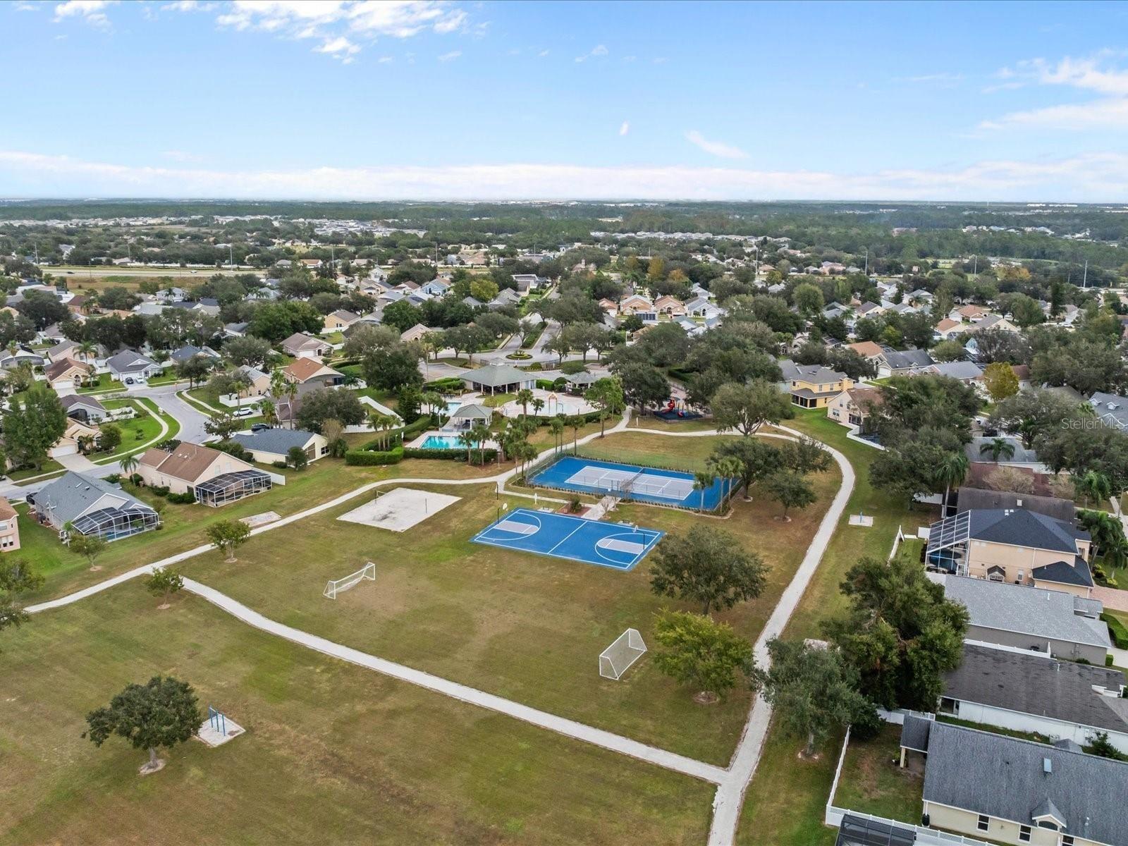 WESTON HILLS SUB - Residential