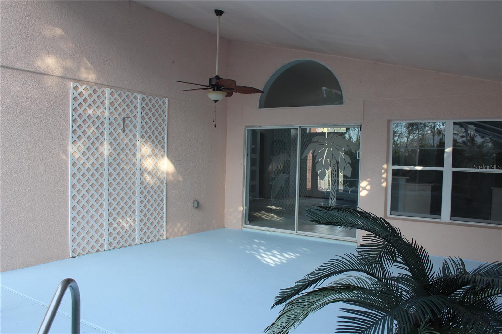 WESTON HILLS SUB - Residential