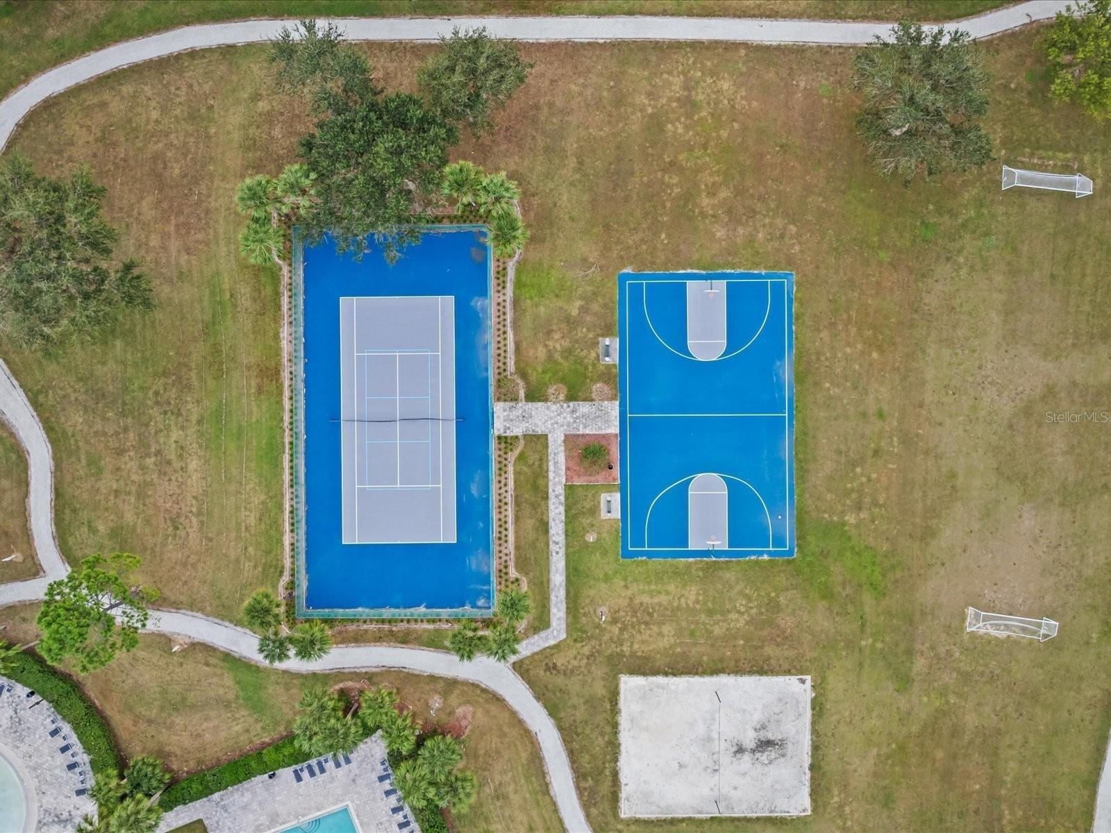 WESTON HILLS SUB - Residential