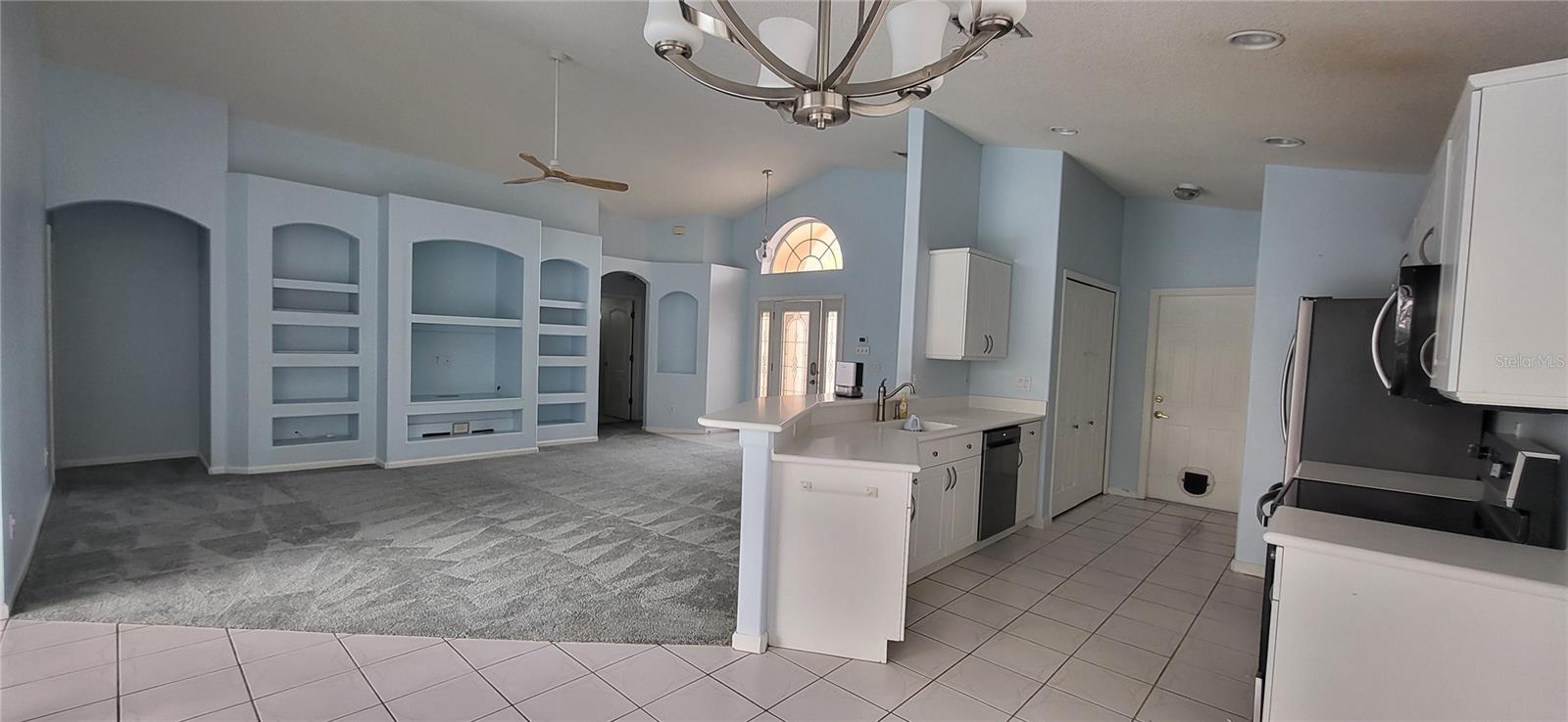 WESTON HILLS SUB - Residential