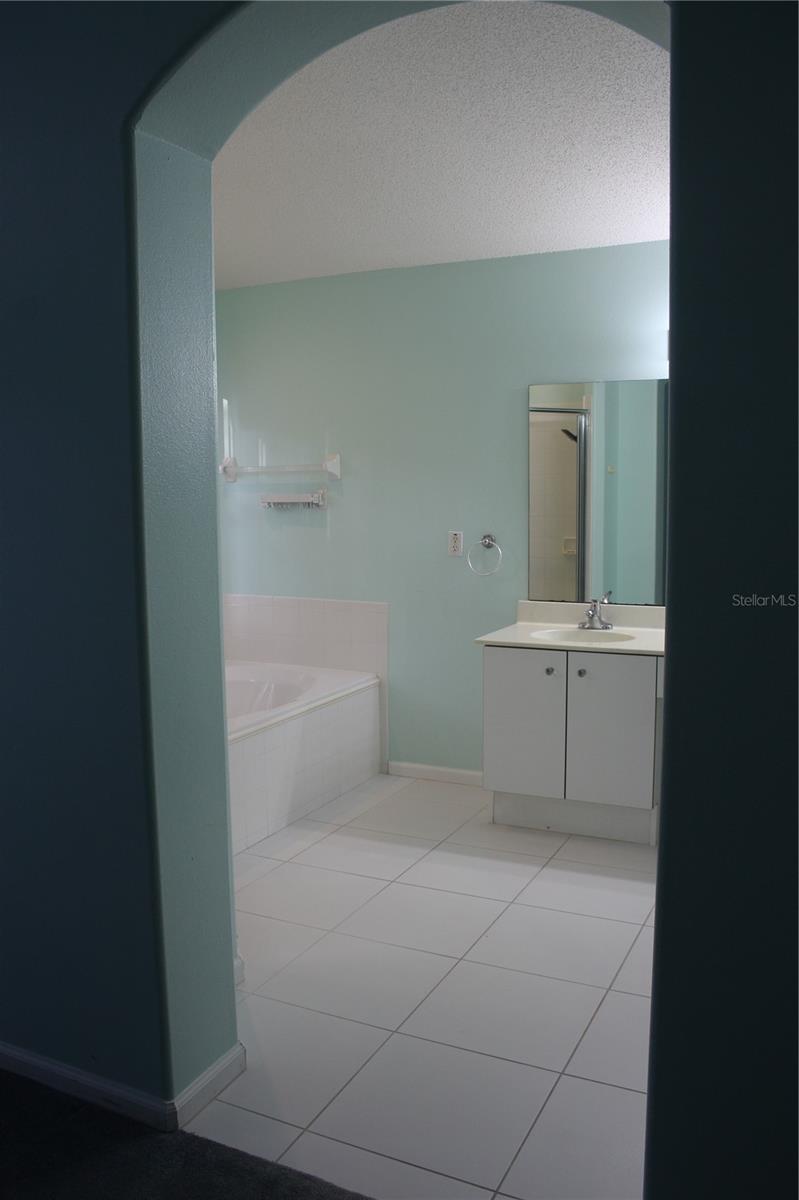 WESTON HILLS SUB - Residential