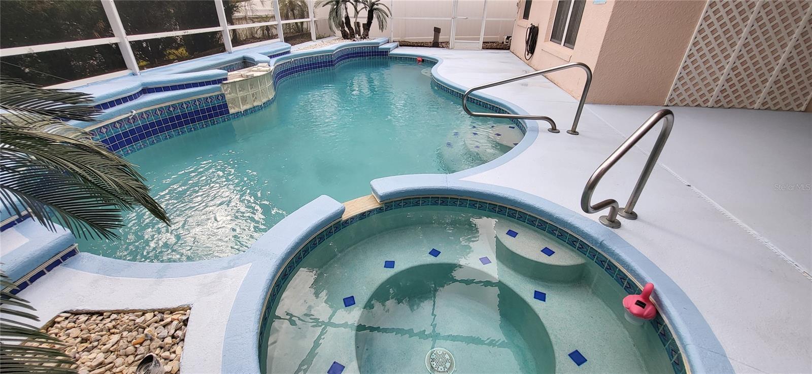 WESTON HILLS SUB - Residential