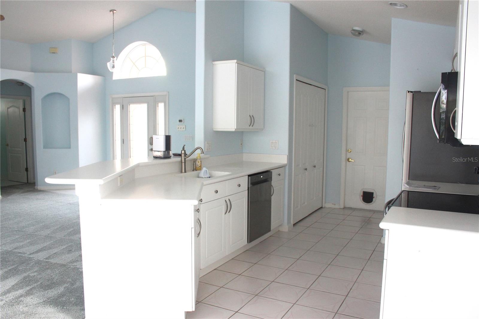 WESTON HILLS SUB - Residential