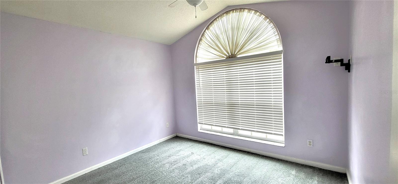 WESTON HILLS SUB - Residential