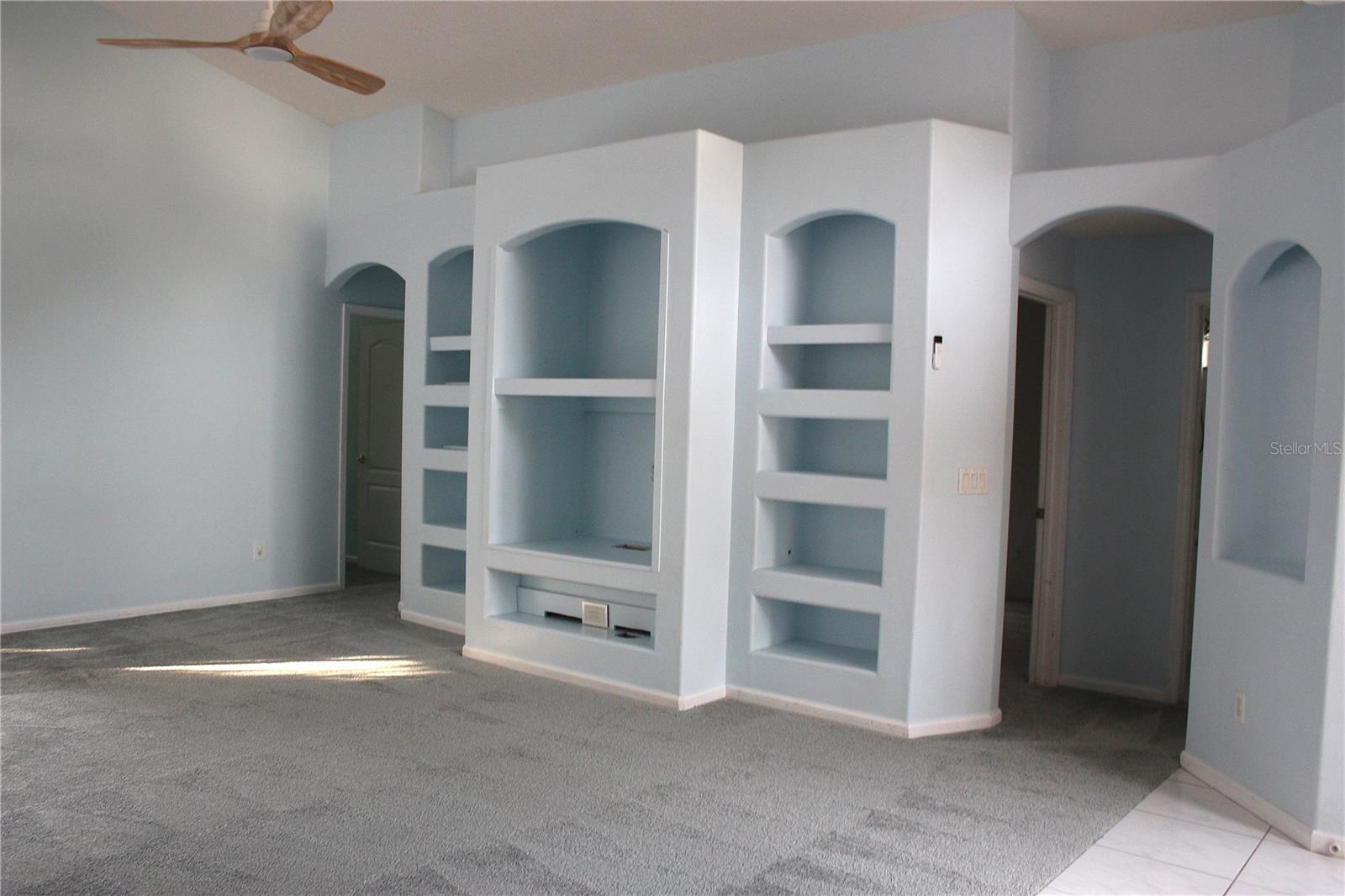 WESTON HILLS SUB - Residential