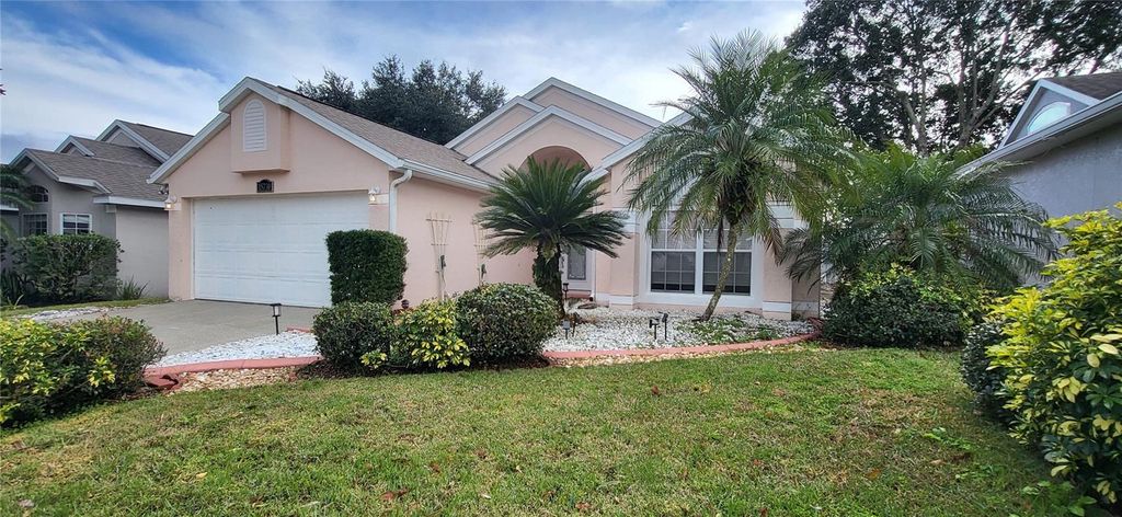 Photo of 15730 Autumn Glen Avenue, Clermont, FL 34714 (MLS # O6374792)