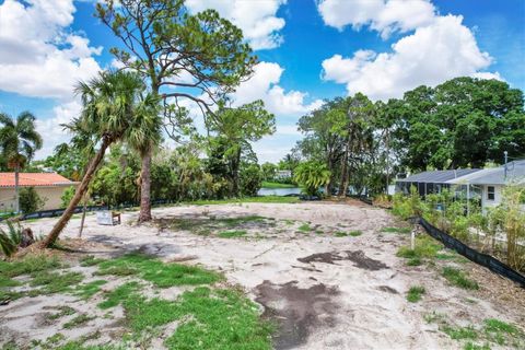 A home in SARASOTA