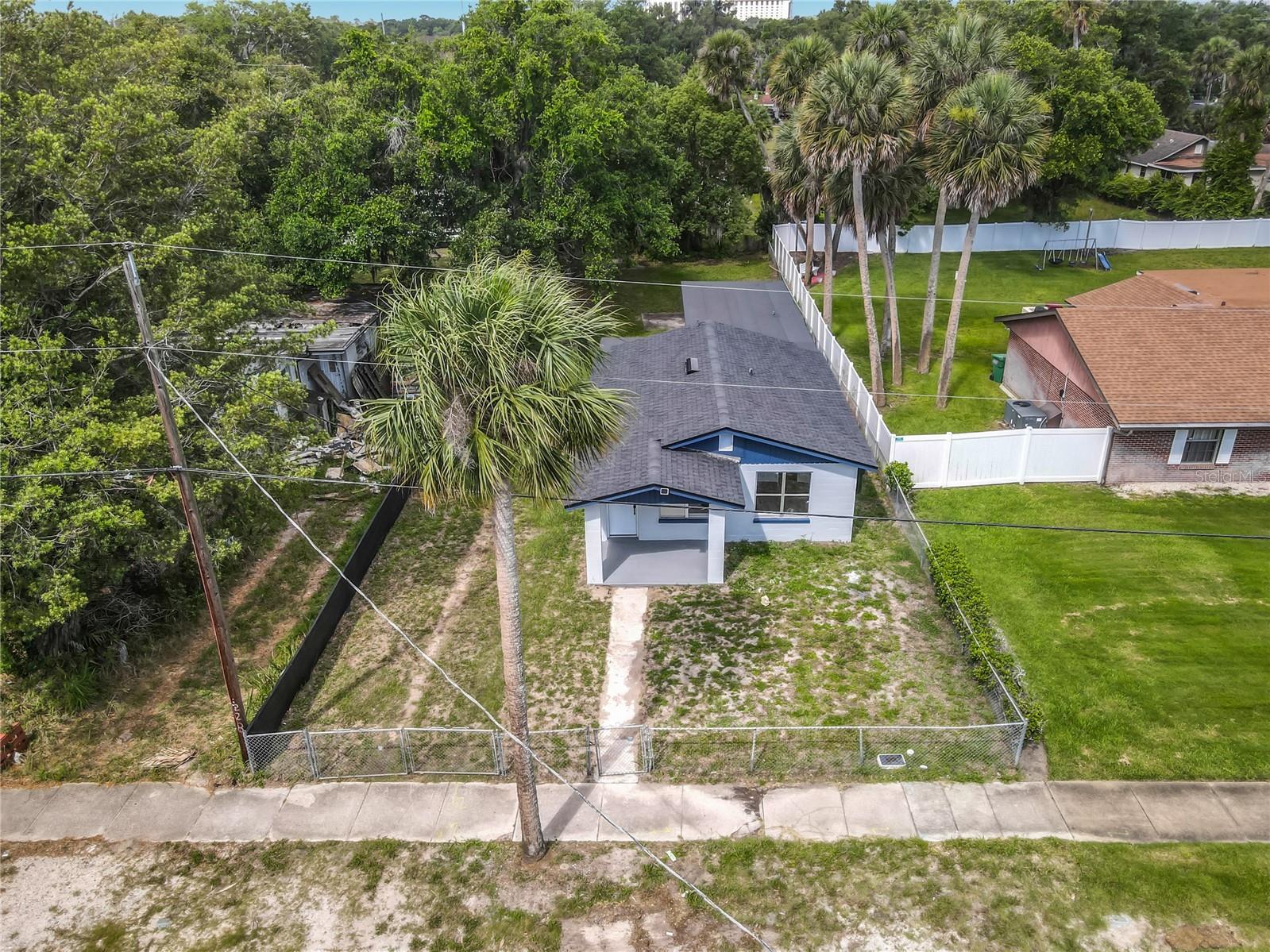 WEST END DAYTONA - Residential
