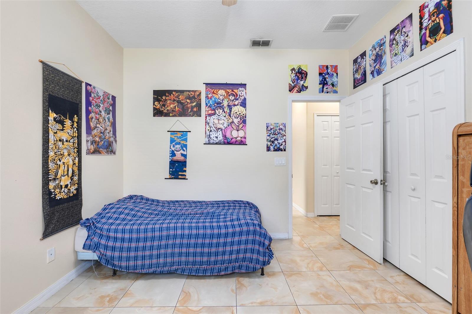 ANDOVER POINT 50 24 - Residential