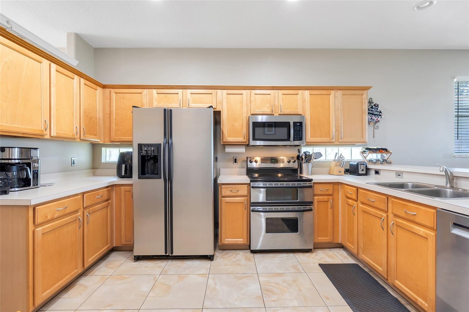 ANDOVER POINT 50 24 - Residential